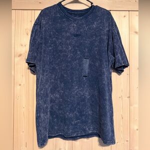 Nike Men's Washed Blue Short Sleeve Tee